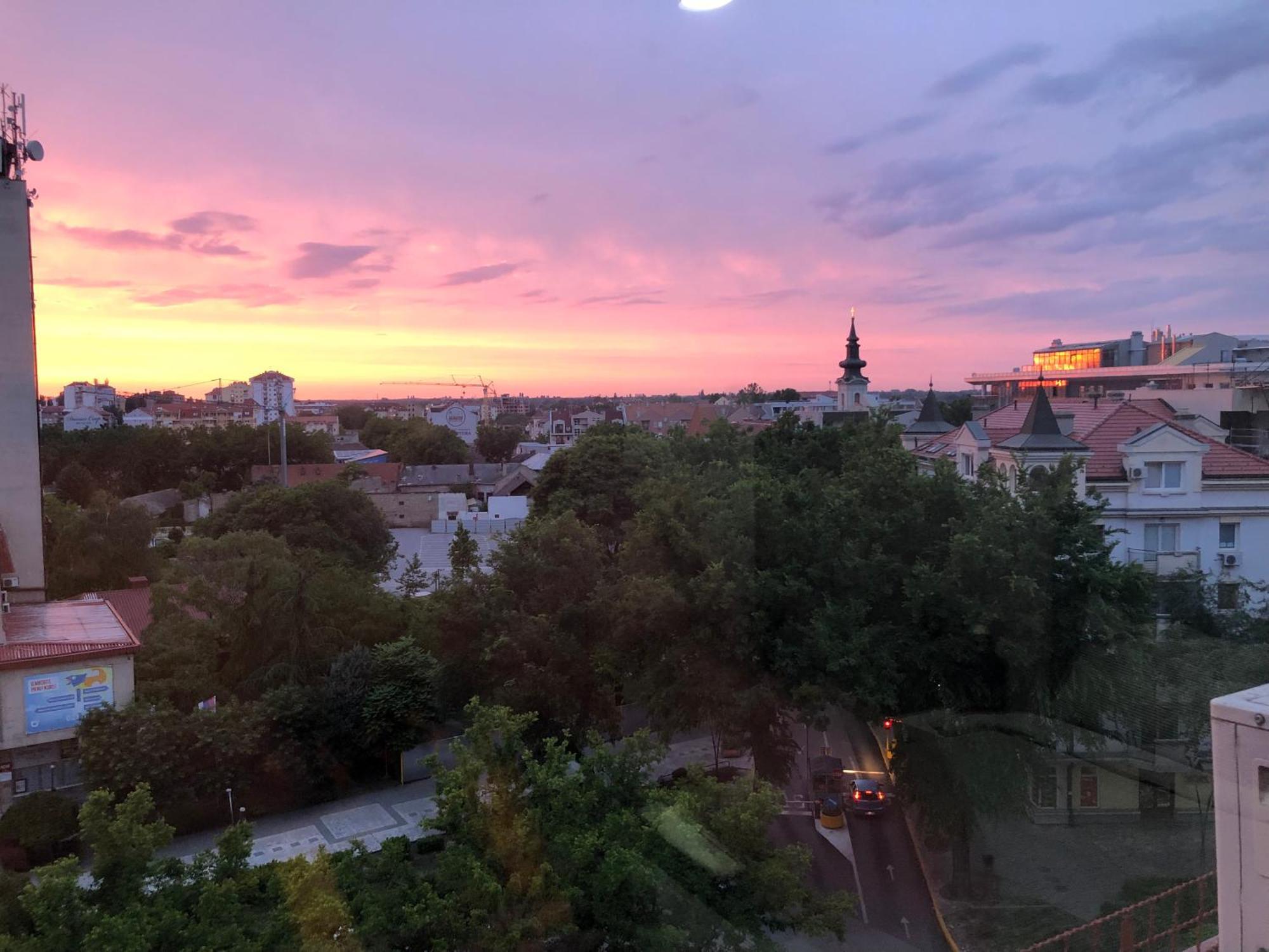 City Sunset Studio Subotica Esterno foto